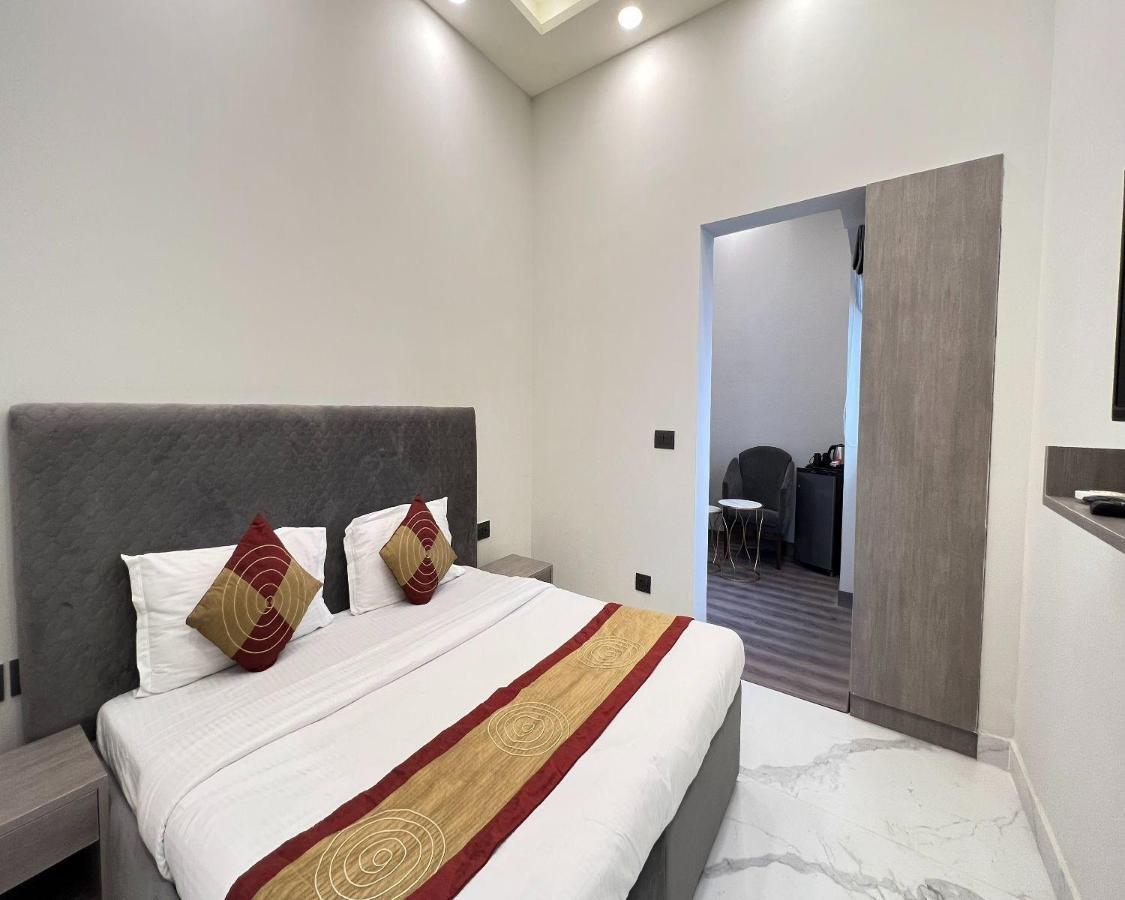 The Dream House Bed and Breakfast New Delhi Buitenkant foto